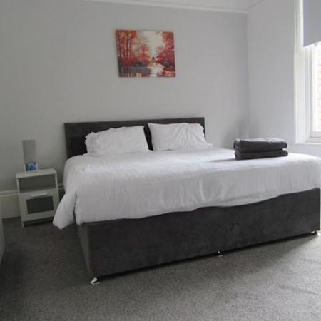 No 32 - Large 2 Bed Near Sefton Park And Lark Lane Leilighet Liverpool Eksteriør bilde